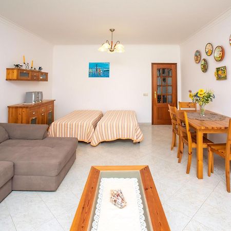 Os Apartamentos A Ramos Na Praia Da Gale Estao Inserido Em Condominio Com Piscina, Fica Apenas A 350 Metros Da Praia Da Gale - Apartamentos Com Ar Condicionado Tanto Nos Quartos Como Na Sala, Smart Tv Com Prime Video E Cozinha Completa Albufeira Exterior foto