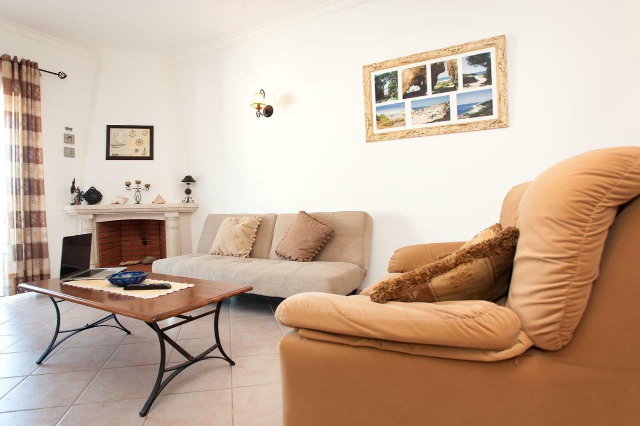 Os Apartamentos A Ramos Na Praia Da Gale Estao Inserido Em Condominio Com Piscina, Fica Apenas A 350 Metros Da Praia Da Gale - Apartamentos Com Ar Condicionado Tanto Nos Quartos Como Na Sala, Smart Tv Com Prime Video E Cozinha Completa Albufeira Exterior foto